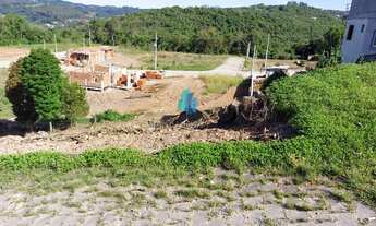 Imagem: Terreno à venda no bairro Santa Helena