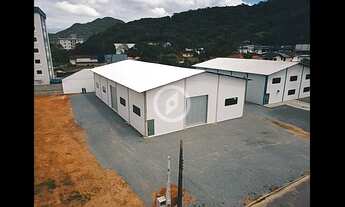 Imagem 6: Galpão com 660 m² (20x33m