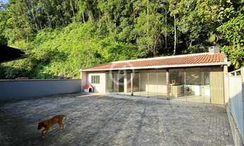 Imagem 6: Casa a 3 minutos do centro de Guaramirim