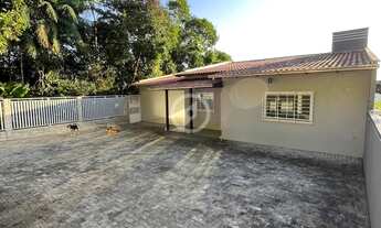 Imagem 2: Casa a 3 minutos do centro de Guaramirim