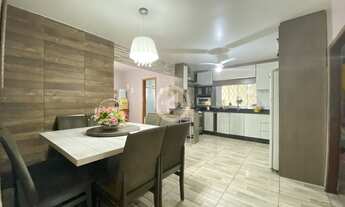 Imagem: Casa à venda no bairro Vila Amizade - Guaramirim/SC