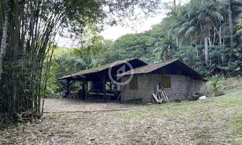 Imagem 7: Chácara com frente para cachoeira