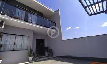 Imagem: Casa à venda no bairro Bananal do Sul