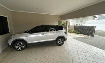 Imagem 4: Casa de 3 quartos com amplo terreno no centro de Guaramirim