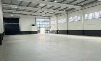 Imagem 3: Galpão Industrial Comercial com 749m²