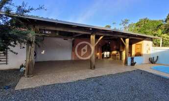 Imagem 6: Casa de Alvenaria com piscina