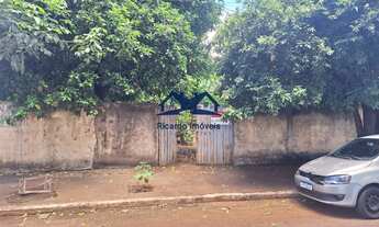 Imagem: Terreno à venda no bairro Centro - Ituiutaba/MG