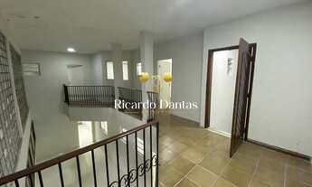 Imagem: Prédio à venda no bairro Condor - Belém/PA