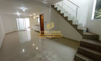 Imagem: Sobrado em condomínio fechado, 2 dormitórios