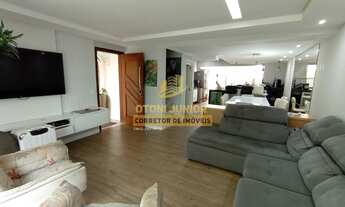 Imagem: Sobrado espetacular localizado em um dos