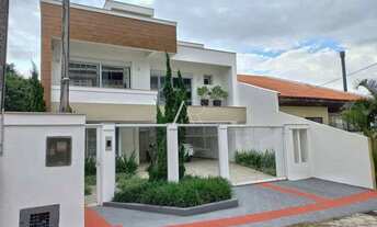 Imagem: Casa Alto Padrão em Coqueiros, Florianópolis/SC
