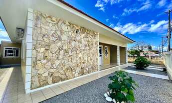 Imagem: Casa à venda no bairro Barra do Aririú