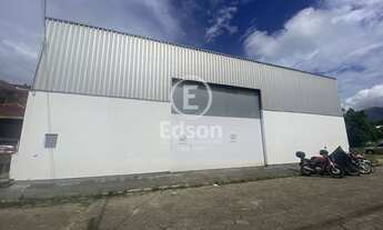 Imagem: Pavilhão/Galpão à venda no bairro Aririu