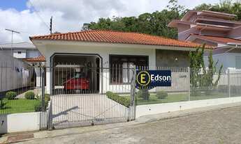 Imagem: Casa à venda em Santo Amaro da Imperatriz/SC