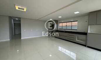 Imagem 4: Cobertura com Sala Comercial na Parte de Baixo