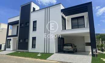 Imagem: Casa Alto Padrão no Condomínio Brisas