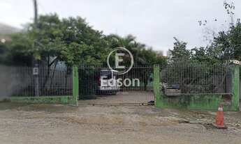 Imagem: Casa, 2 dormitórios, 1 banheiros, 2 vagas