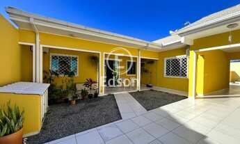 Imagem: Casa à venda no bairro Barra do Aririú