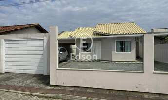 Imagem: Casa à venda no bairro Aririu - Palhoça/SC