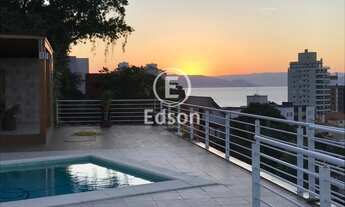 Imagem 3: Casa Alto Padrão com Vista Mar