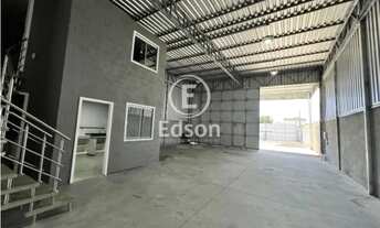 Imagem: Pavilhão/Galpão à venda no bairro Aririú