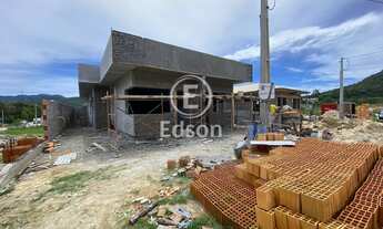 Imagem: Casa à venda no bairro Forquilhas - São