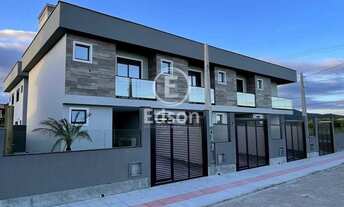 Imagem: Sobrado à venda no bairro Praia do Sonho