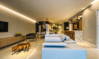 Imagem 3: Cobertura linear, mobiliada, decorada e com vista para o mar