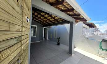 Imagem: Casa à venda no bairro Ingleses do Rio