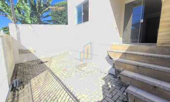 Imagem 5: Apartamento térreo com amplo espaço e ótima localização!