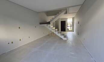 Imagem 3: Casa Duplex à Venda no Bairro Ingleses, Florianópolis/SC