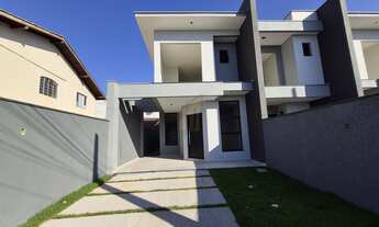 Imagem 2: Casa Duplex à Venda no Bairro Ingleses, Florianópolis/SC