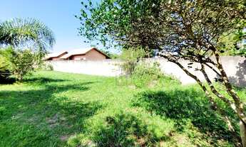 Imagem 5: Casa com amplo terreno e área verde à venda no Bairro Rio Vermelho