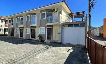 Imagem: Casa à venda no bairro Ingleses do Rio
