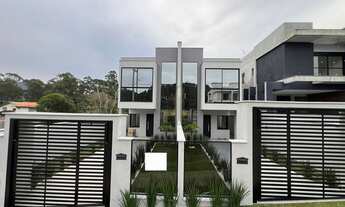 Imagem 2: Casa Duplex à Venda no Bairro Rio Vermelho, Florianópolis/SC