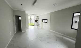 Imagem 7: Casa Duplex à Venda no Bairro Rio Vermelho, Florianópolis/SC