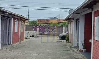 Imagem: Casa à venda no bairro Ingleses do Rio
