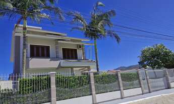 Imagem 2: Casa Duplex à Venda no Bairro Ingleses, Florianópolis