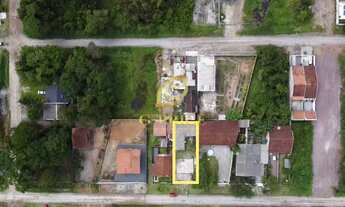 Imagem 4: Excelente Casa com Espaço Amplo de Terreno à 400 mts do mar - Balneário Praia das Palmeir