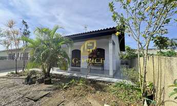 Imagem 2: Excelente Casa com 2 Quartos sendo 1 Suíte apenas 150 mts do Mar