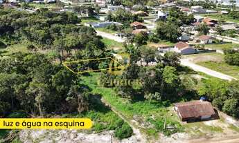 Imagem 3: Excelente Terreno Inteiro em Região tranquila Apenas 450 mts do Mar