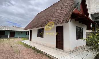 Imagem 5: Excelente Terreno com Duas Casas à 300mts do Mar