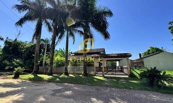 Imagem 3: Ampla casa com quintal e edícula apenas 250m do mar