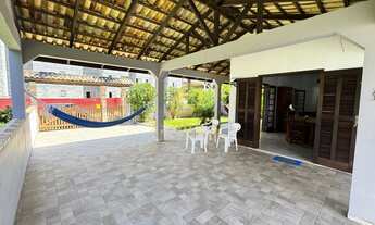 Imagem 7: Ampla casa com quintal e edícula apenas 250m do mar