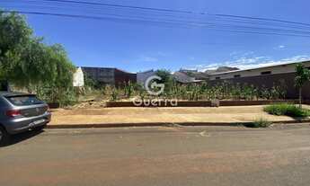 Imagem: Terreno comercial, 600M² de Área Construída