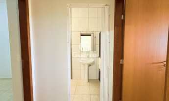 Imagem 5: Casa com 2 quartos para alugar no Cidade Alta - Maringá/PR