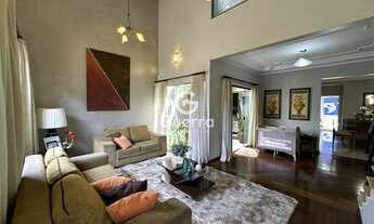 Imagem 6: Sobrado residencial, 5 dormitórios, 2 suíte, 5 banheiro, 4 vagas na garagem, 331M² de Área