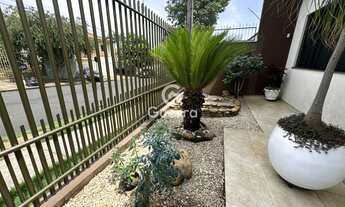 Imagem 3: Sobrado residencial, 5 dormitórios, 2 suíte, 5 banheiro, 4 vagas na garagem, 331M² de Área