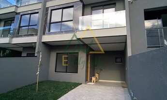 Imagem 2: Sobrado à venda no Tingui Curitiba PR