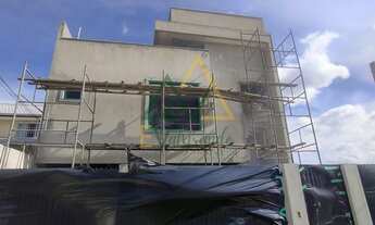 Imagem 2: Sobrado à venda no bairro Uberaba - Curitiba/PR